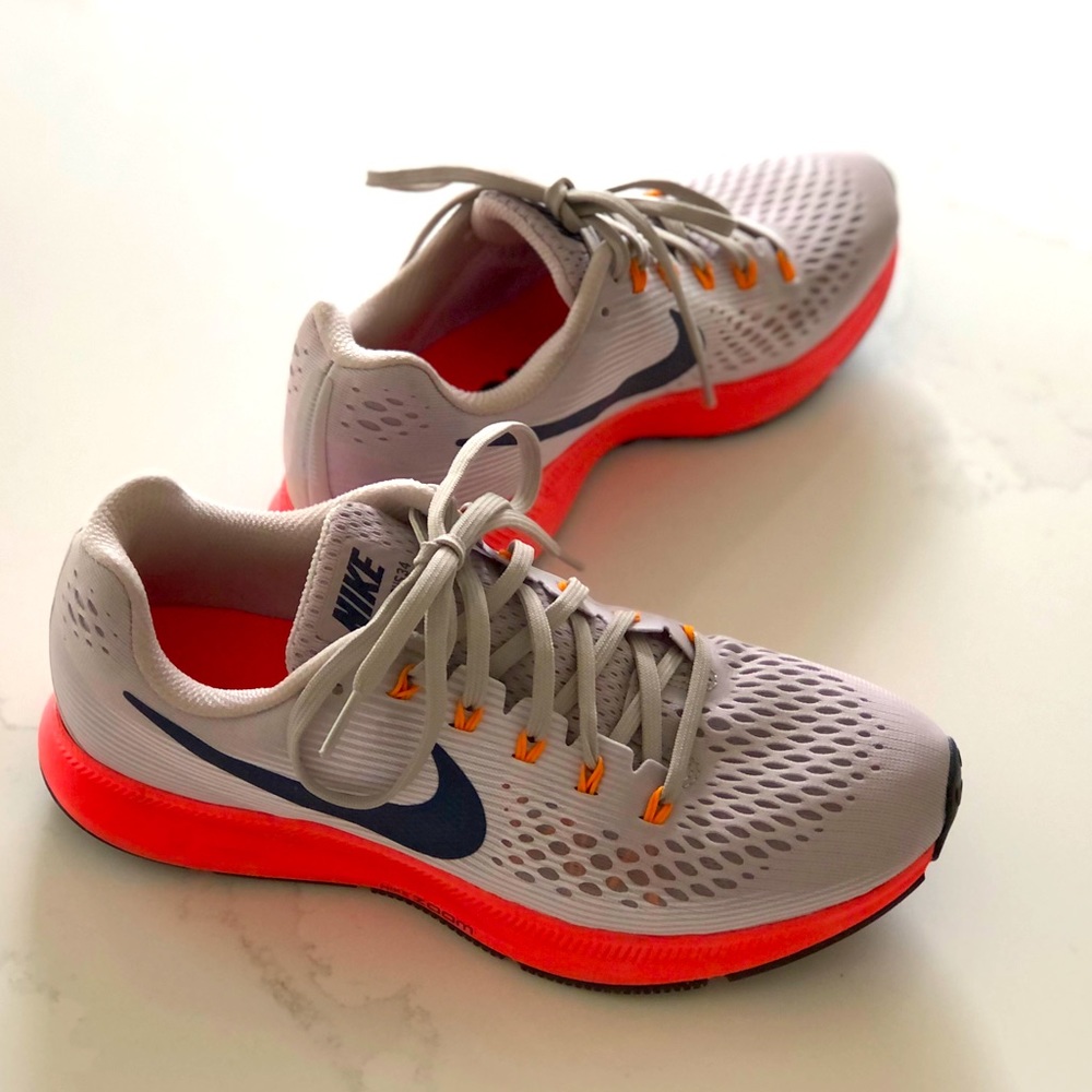 Nike zoom Pegasus 34 (light grey & coral)